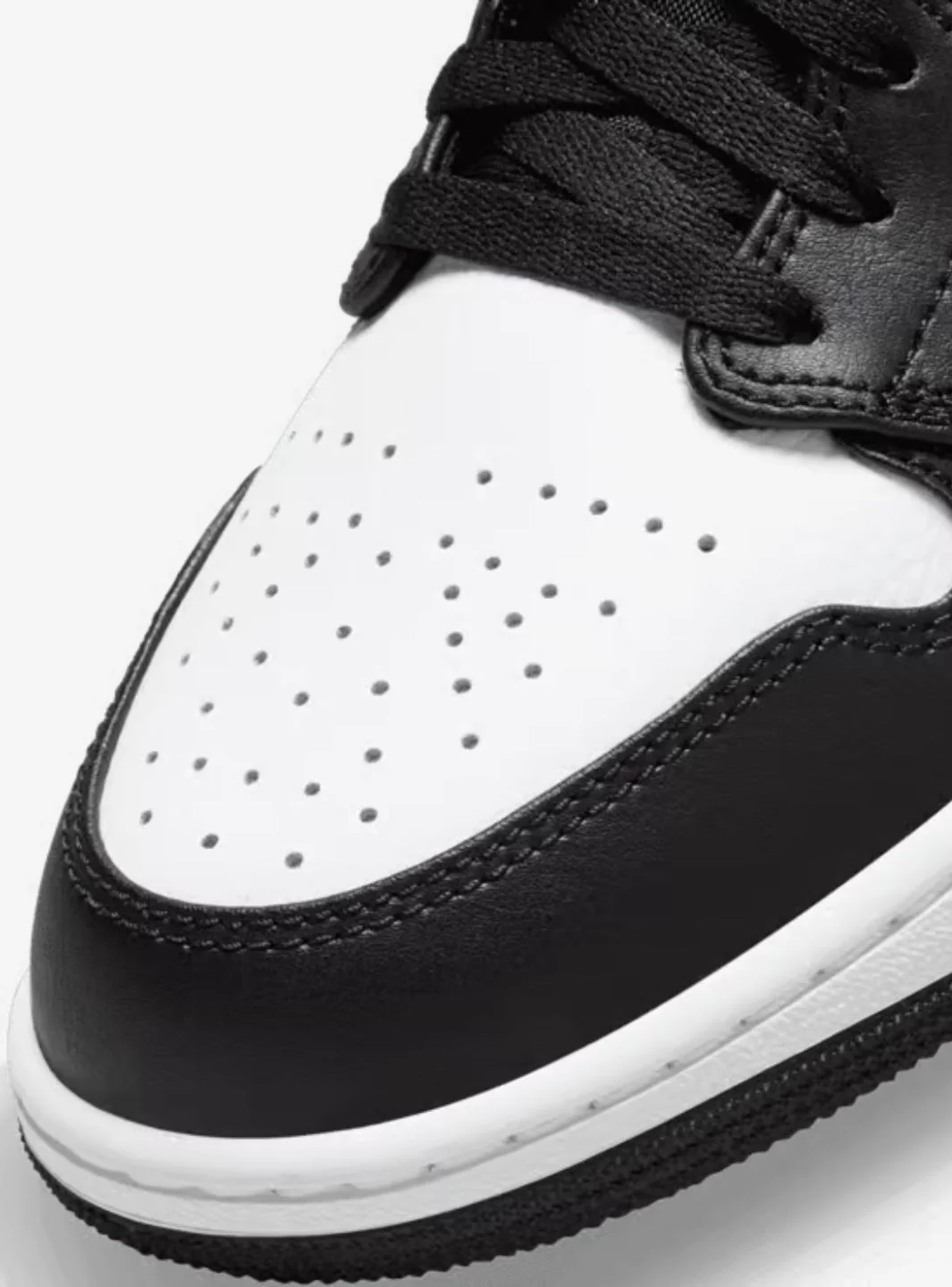 Air Jordan 1 Mid Tropical Twist Igloo - Image 3