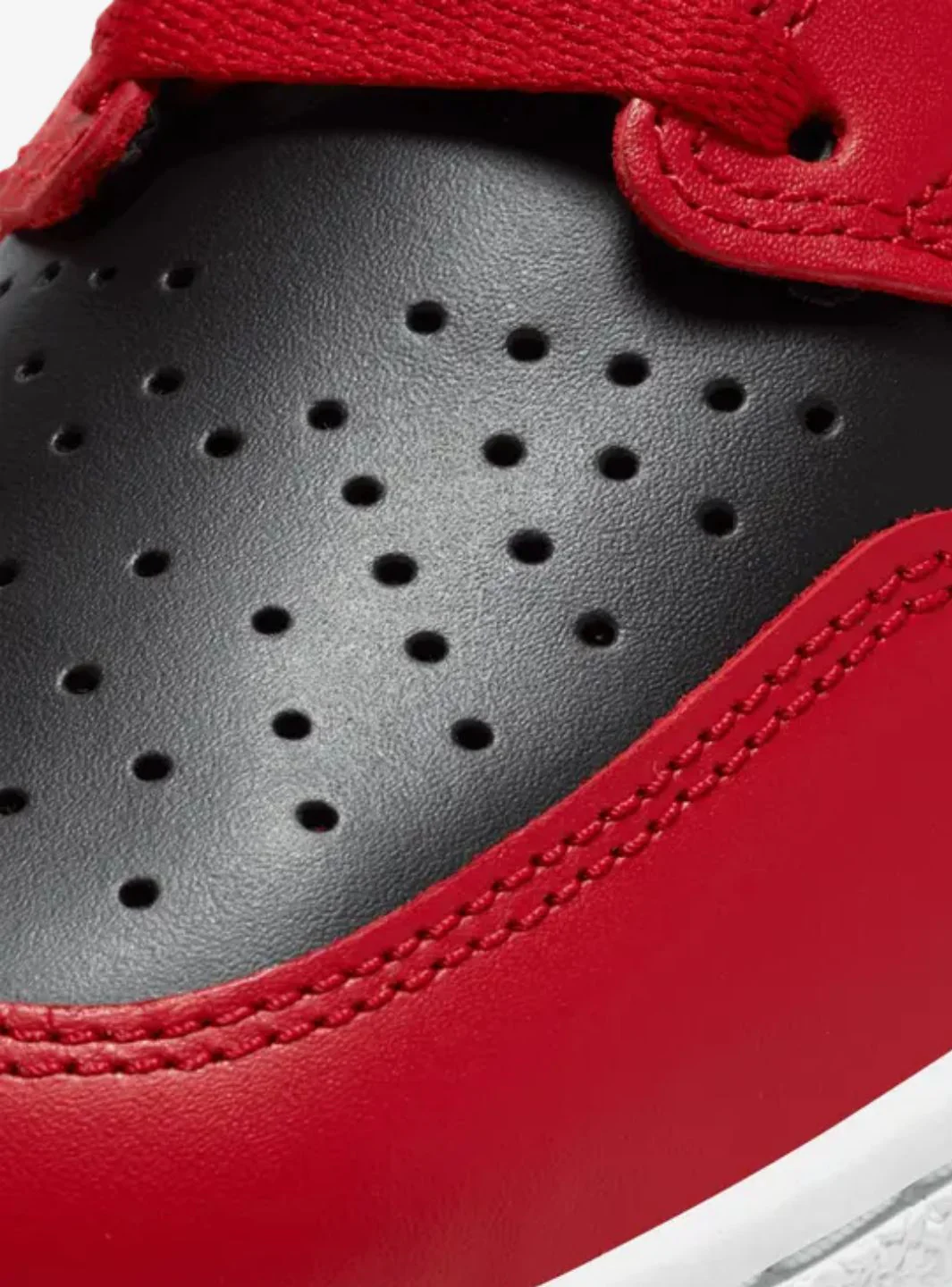 Air Jordan 1 Retro High '85 Varsity Red - Image 3