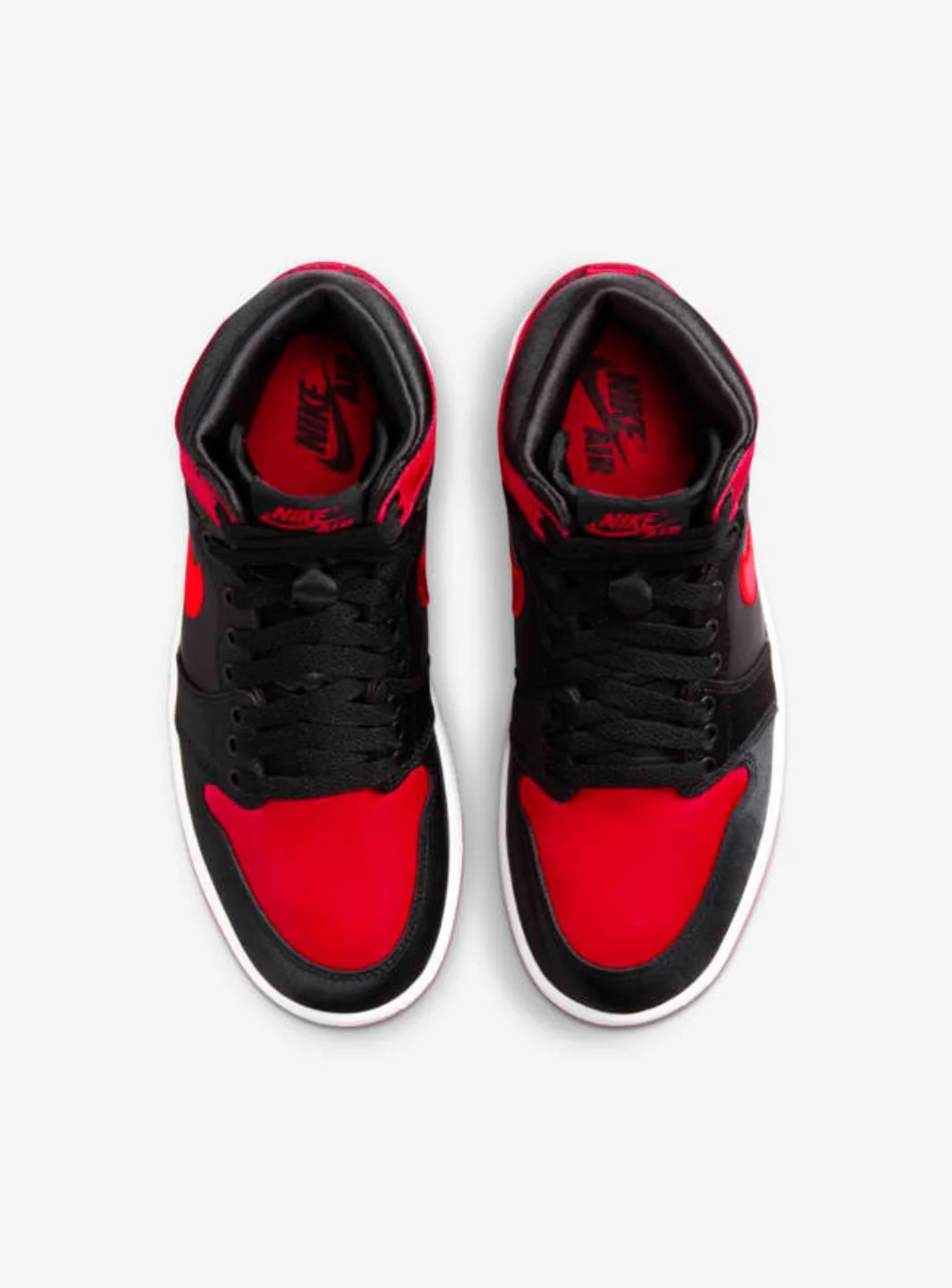 Air Jordan 1 Retro High OG Satin Bred - Image 4