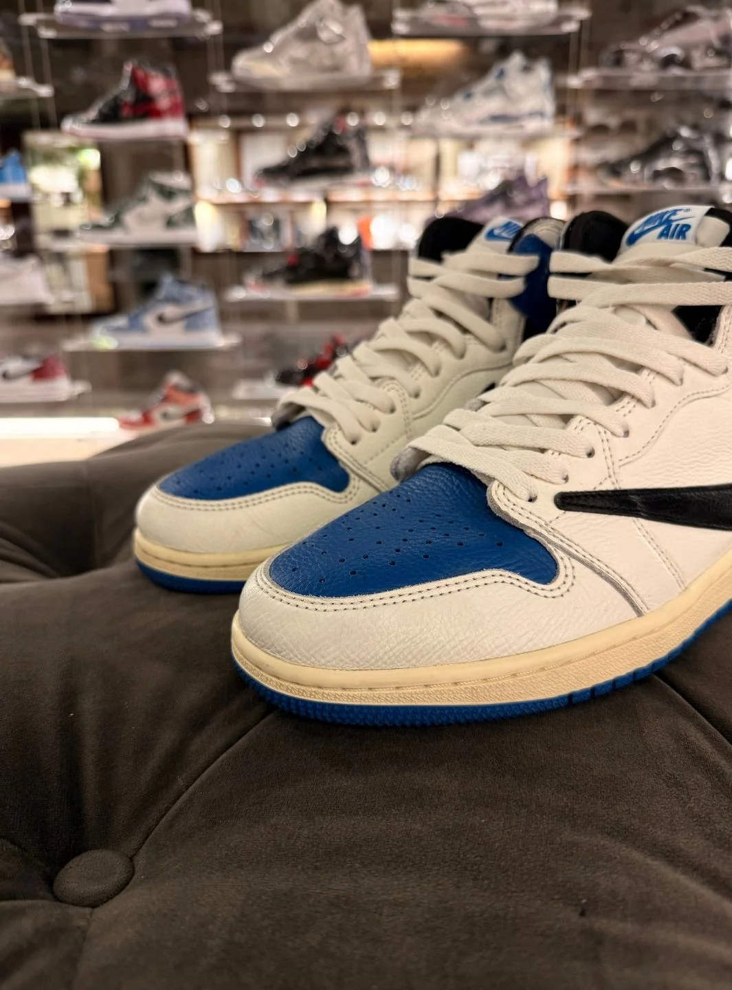 Air Jordan 1 Retro High OG SP Fragment x Travis Scott - Usato 9/10 - Image 8