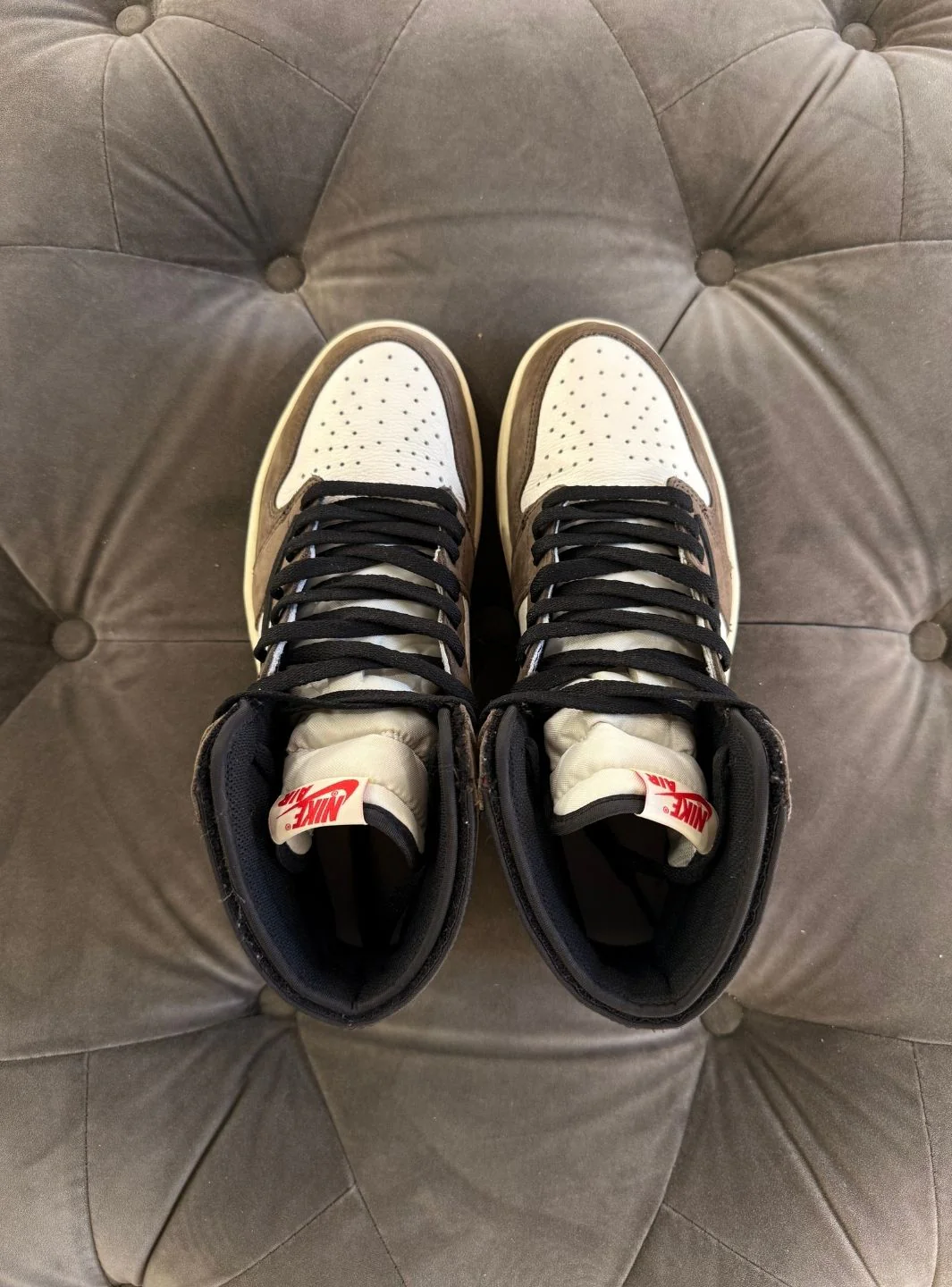Air Jordan 1 Retro High OG SP Travis Scott Mocha - Usato 9.9/10 - Image 6