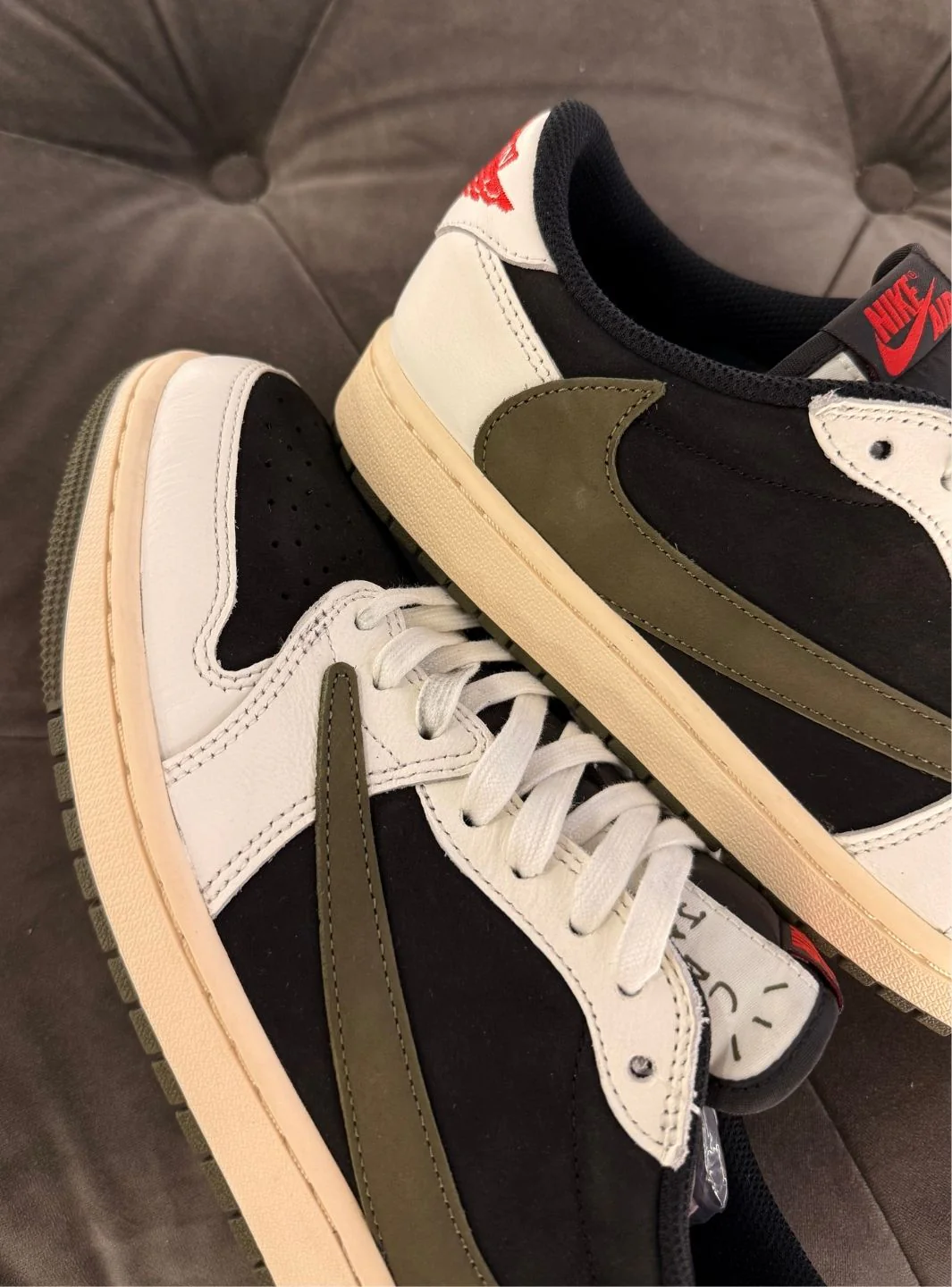 Air Jordan 1 Retro Low OG SP Travis Scott Olive - Usato 9.9/10 - Image 9
