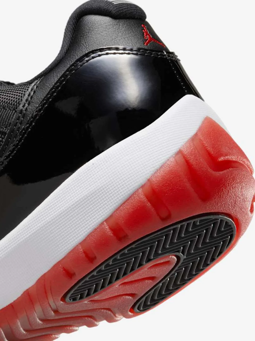 Air Jordan 11 Retro Low Bred (2025) - Image 5
