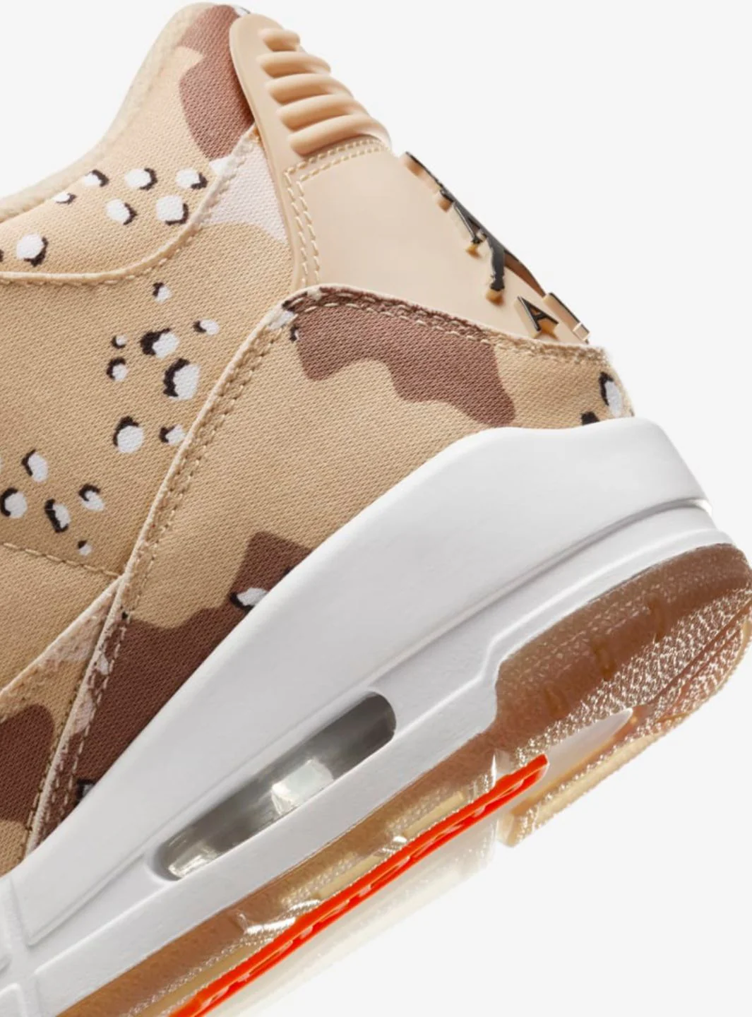 Air Jordan 3 Retro WNBA Desert Camo - Image 4
