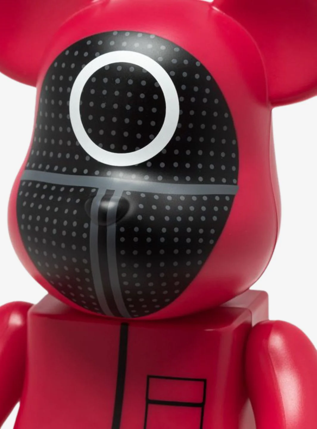 Bearbrick x Squid Game Guard (Circle) 100% & 400% Set - Image 4