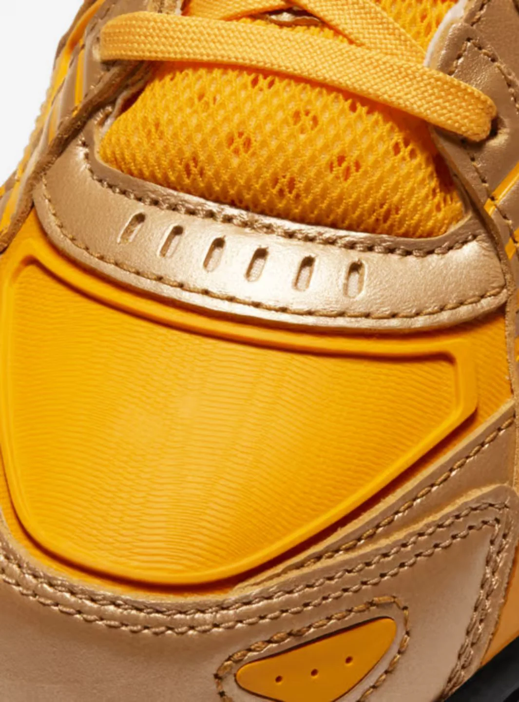 Nike Air Rubber Dunk Off-White University Gold - Image 4