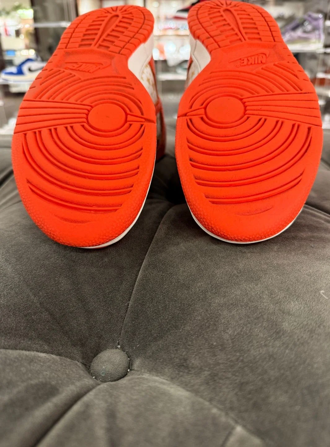 Nike Dunk High Pro SB Supreme Orange Stars - Usato 9/10 - Image 9