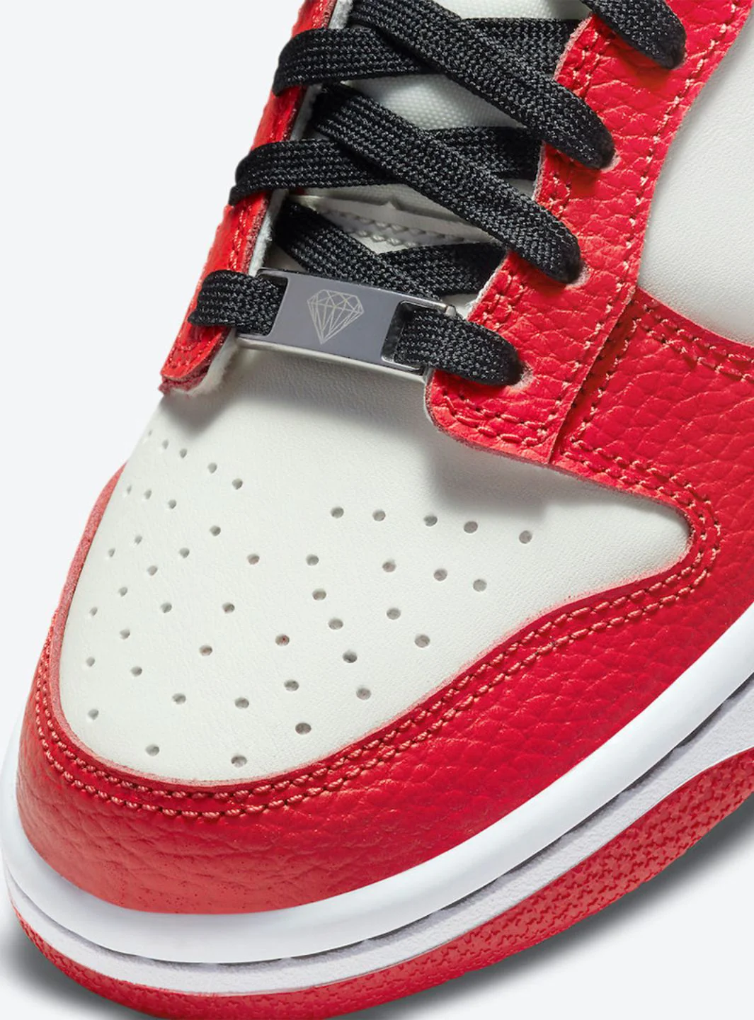 Nike Dunk Low EMB NBA 75th Anniversary Chicago (GS) - Image 3