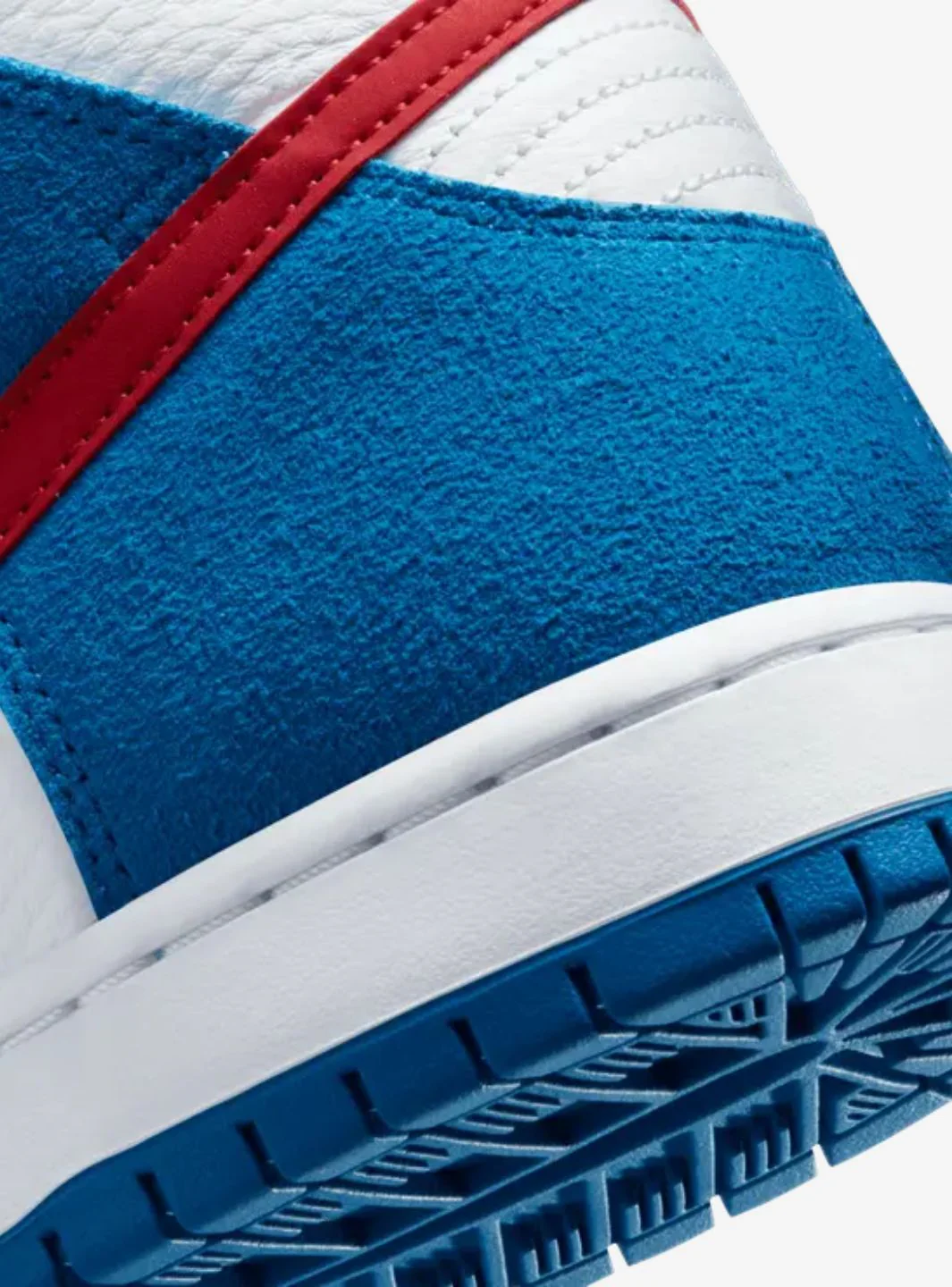 Nike SB Dunk High Doraemon - Image 5