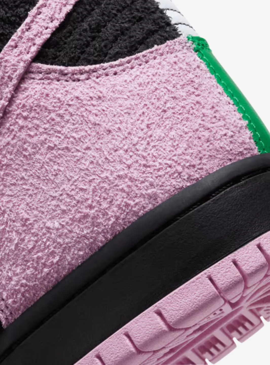 Nike SB Dunk High Invert Celtics - Image 5