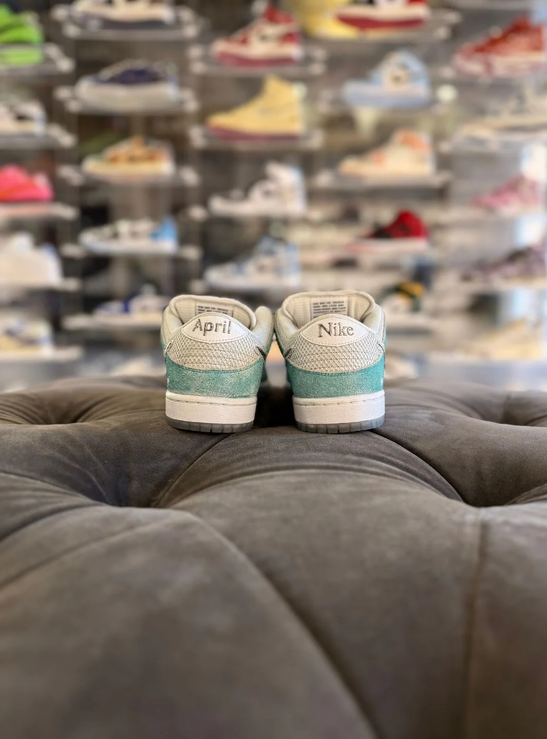 Nike SB Dunk Low April Skateboards - Usato 9/10 - Image 10