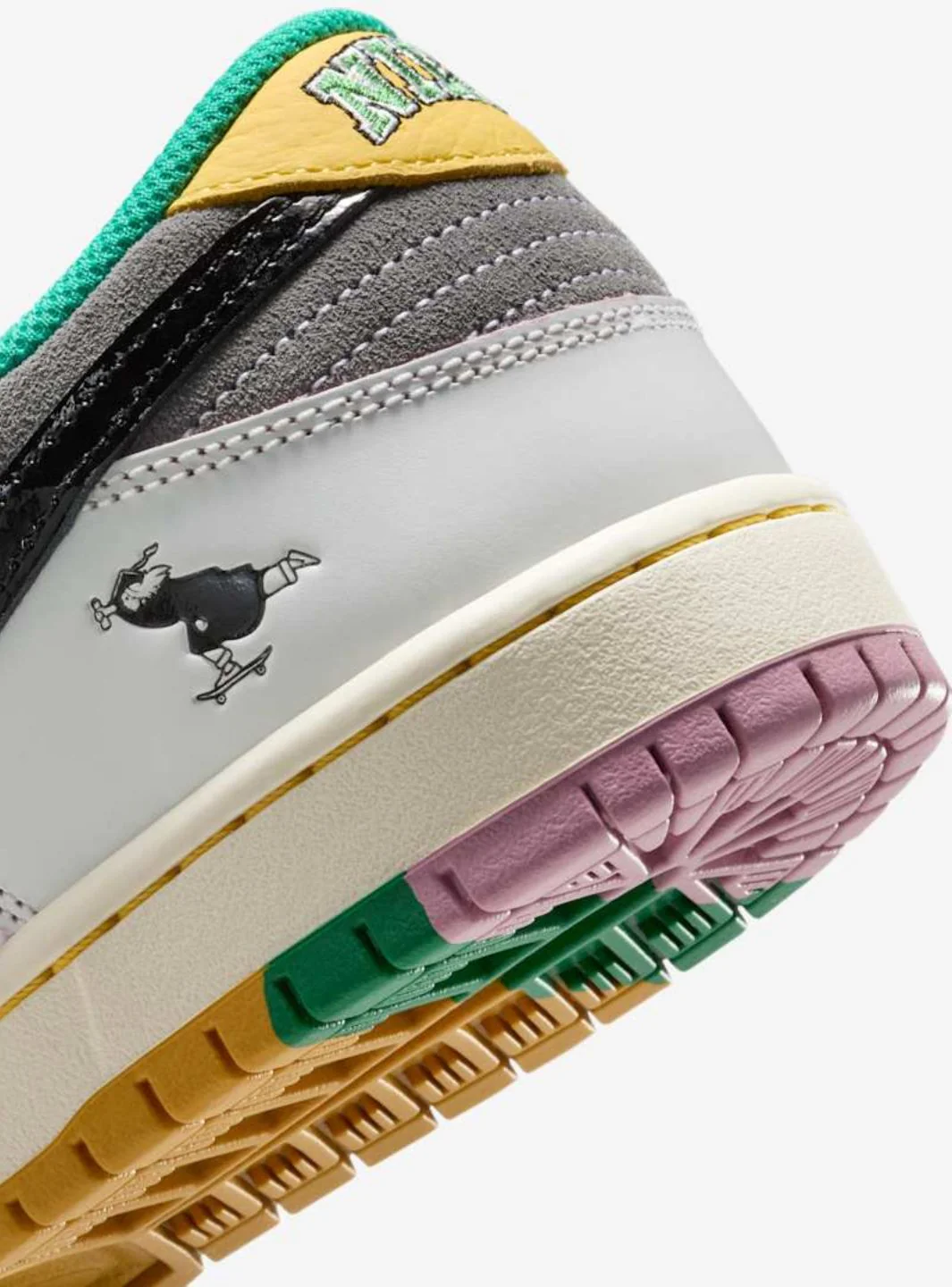 Nike SB Dunk Low CSEF - Image 5