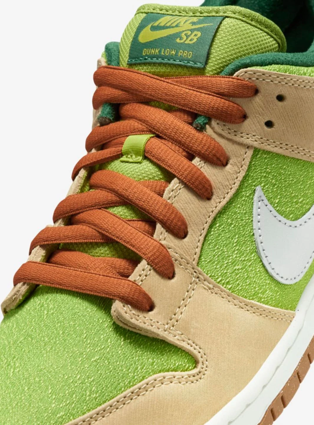 Nike SB Dunk Low Escargot - Image 3