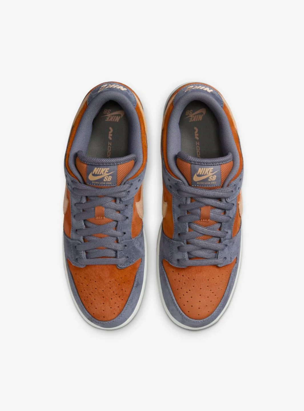 Nike SB Dunk Low Light Carbon Monarch - Image 4