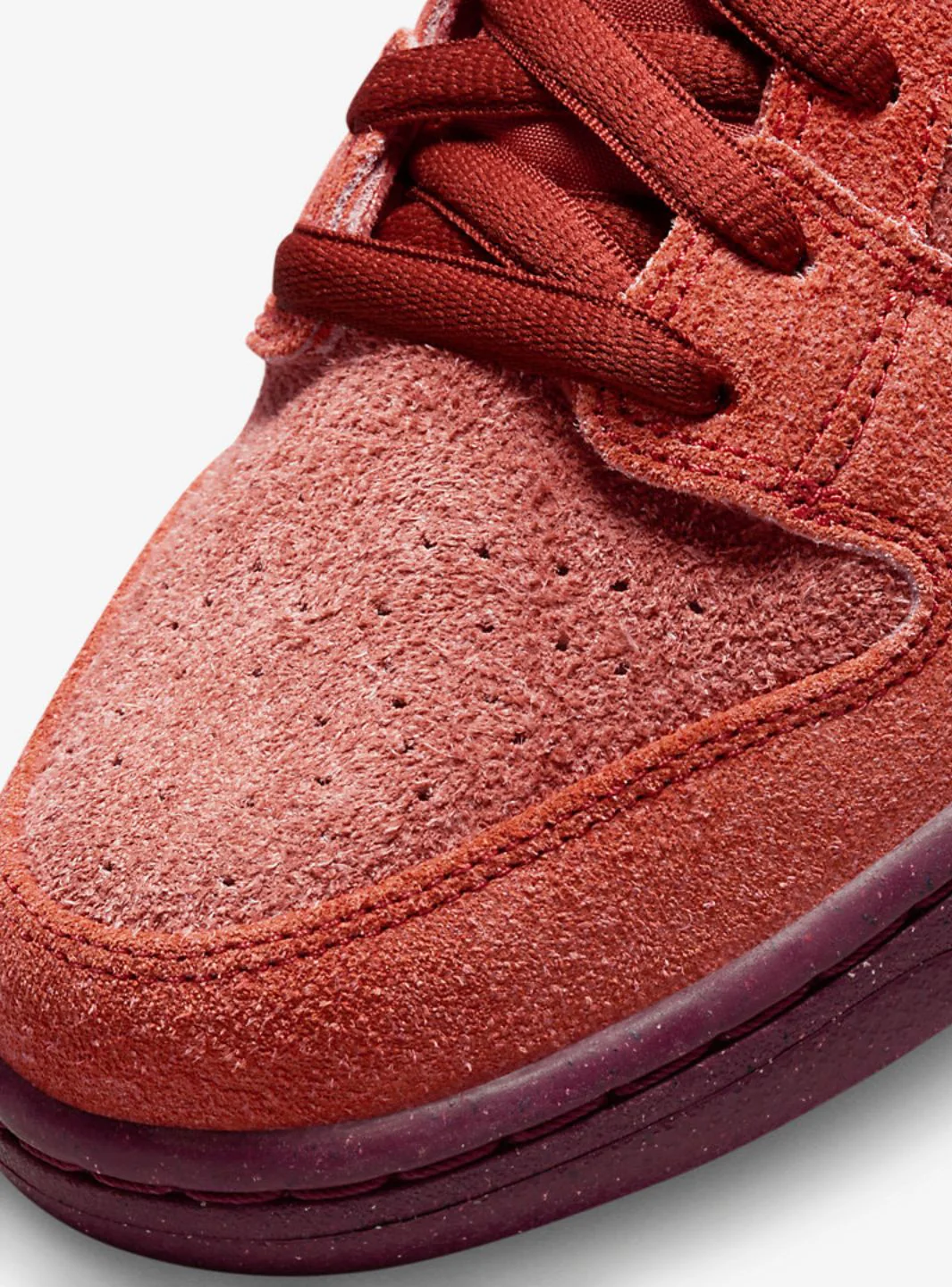 Nike SB Dunk Low Mystic Red Rosewood - Image 3
