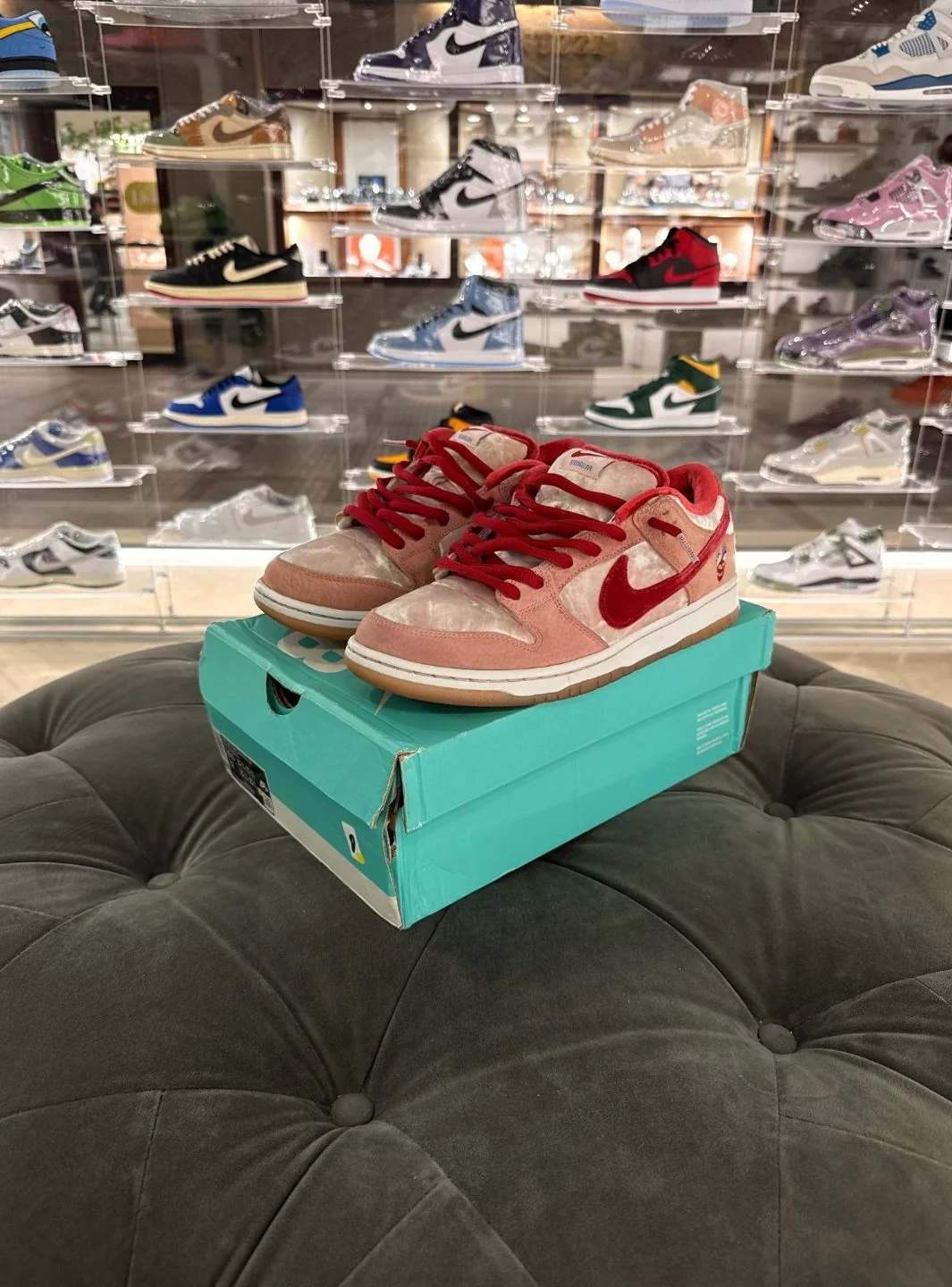 Nike SB Dunk Low StrangeLove Skateboards - Usato 9/10 - Image 14
