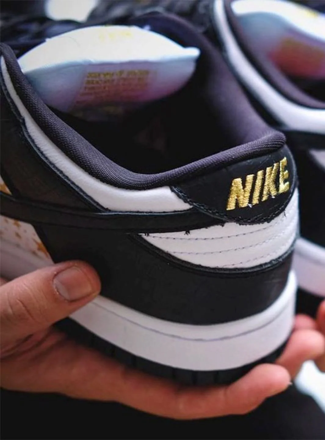 Nike SB Dunk Low Supreme Stars Black (2021) - Image 10