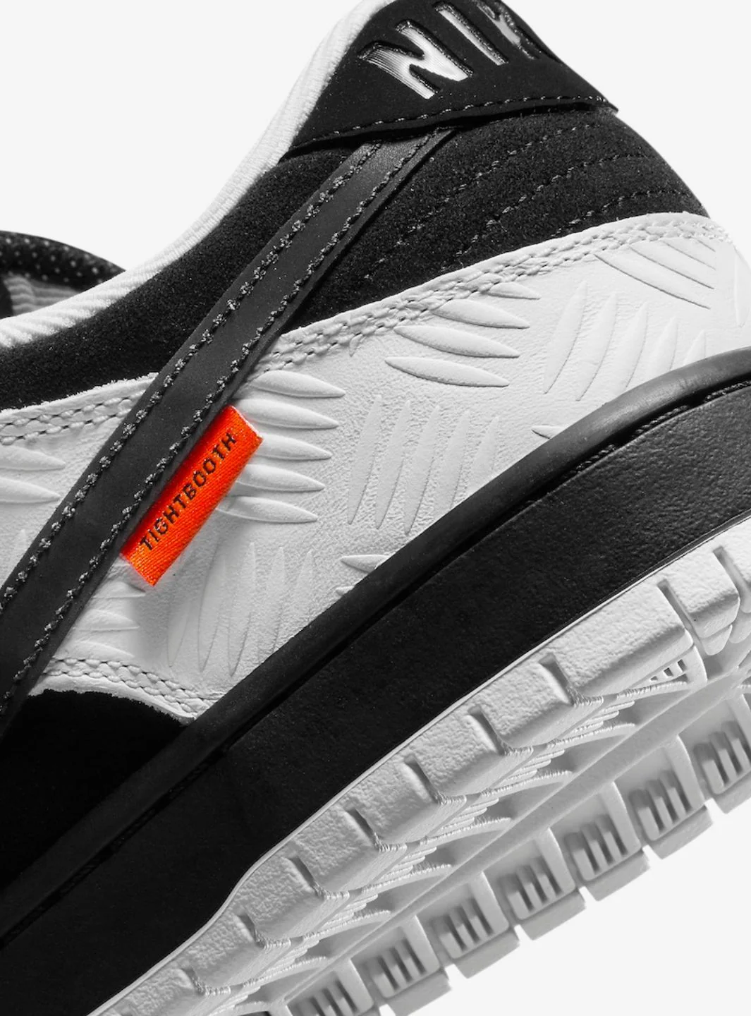 Nike SB Dunk Low TIGHTBOOTH - Image 6