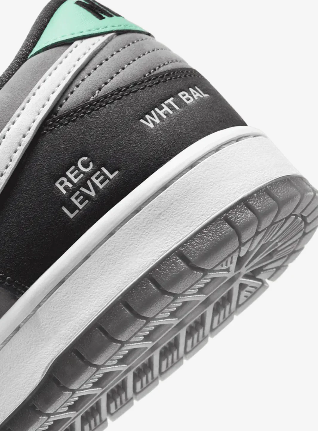 Nike SB Dunk Low VX1000 - Image 4